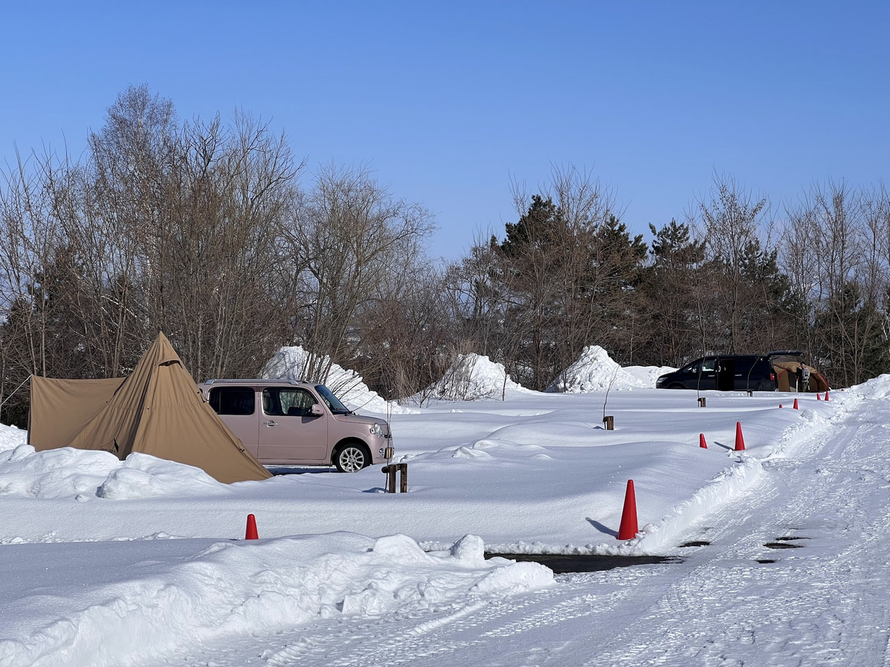 '25-'26スノーシーズンの冬キャンプの予約受け付けを開始しました。